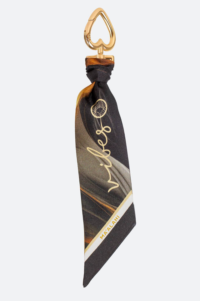 Anhaenger-vibes-black-gold