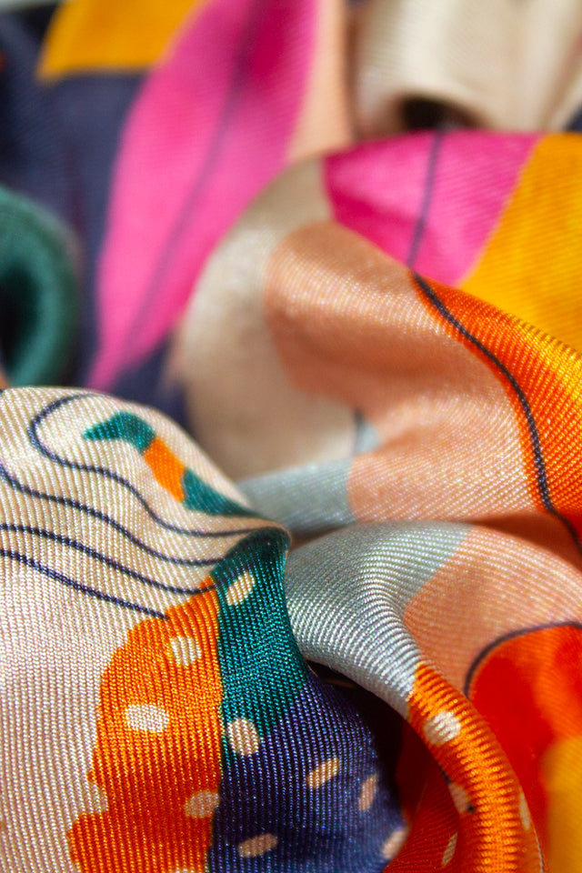 Mana-Scrunchie-Haargummi-Seide-Detail