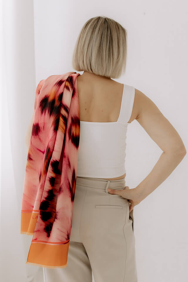 Woll-Seidenschal-Leo-pink